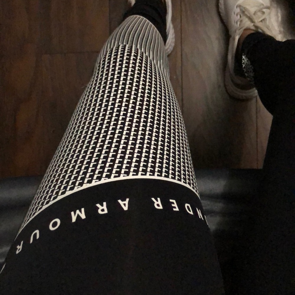 Leggings under armour